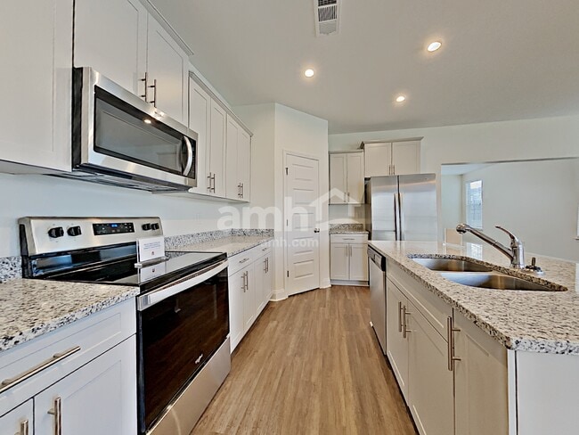 Photo - 5510 Central Grove Sq