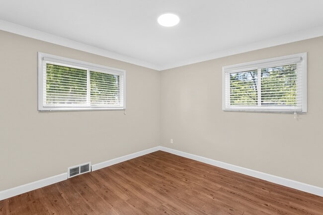 Photo - 855 Teson Rd