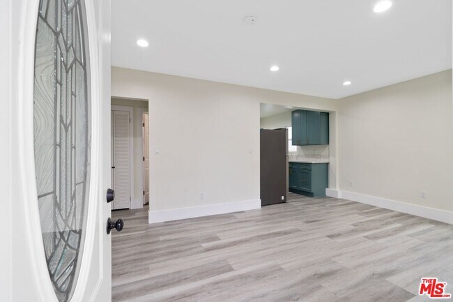 Photo - 3704 Brunswick Ave