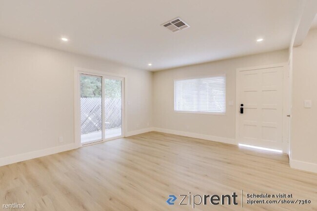 Photo - 2 br, 1 bath 4plex - 1815 San Andres St, S...