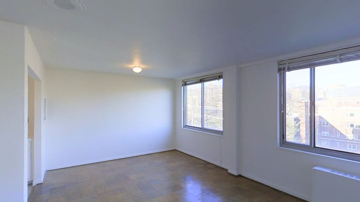 Photo - Robin Towers Apartments
