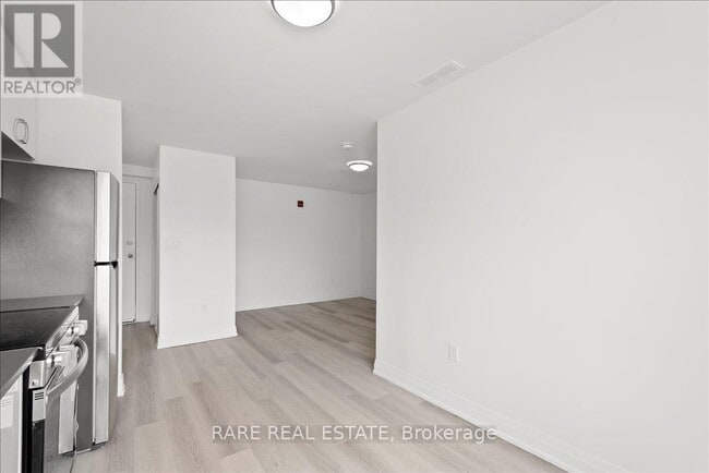 Photo - 3101 Eglinton Ave E Unit 110