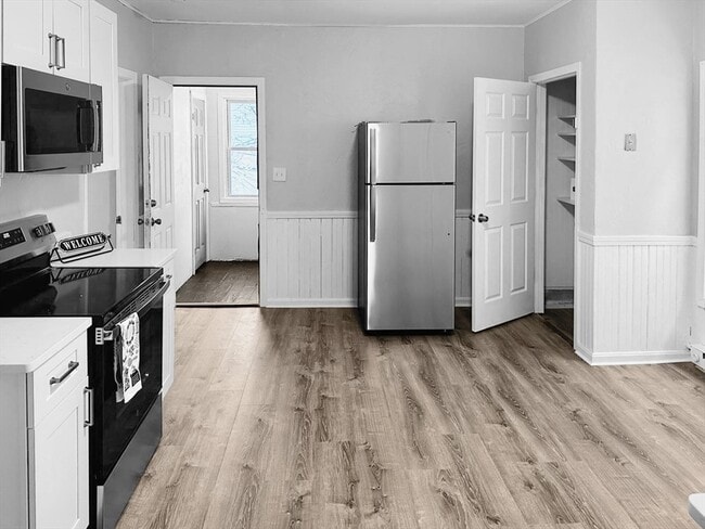 Building Photo - 5 Mt Pleasant St Unit 2