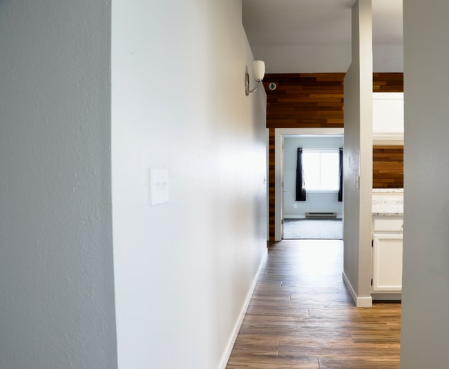 Photo - 3193 17th St S