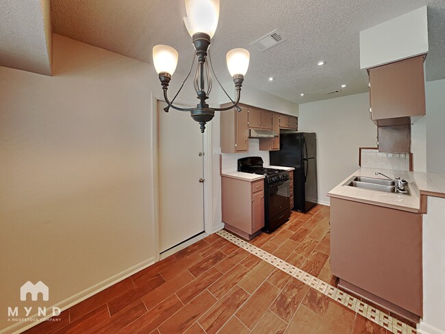 Photo - 5204 Regency Cove