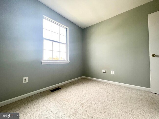 Photo - 10 Darbytown Ct