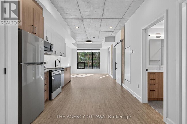 Photo - 56 Bayswater Ave Unit 302
