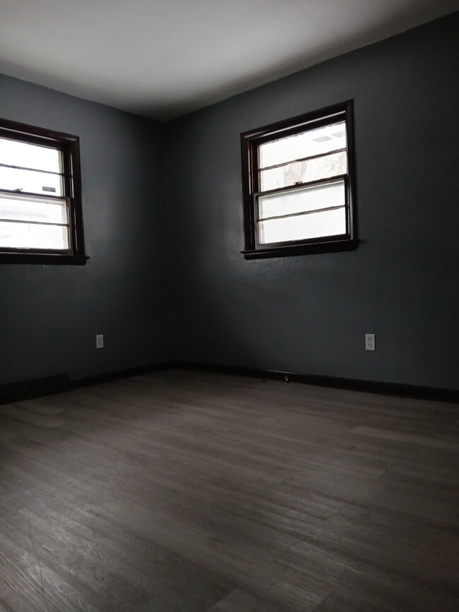 Photo - 1025 Irving Ave