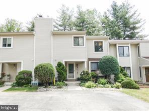 Building Photo - 222 Deerpark Ct Rental