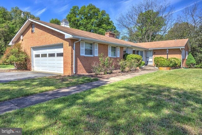 Photo - 13640 Aden Rd