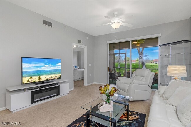 Photo - 2700 Cypress Trace Cir Unidad 3115 Rental