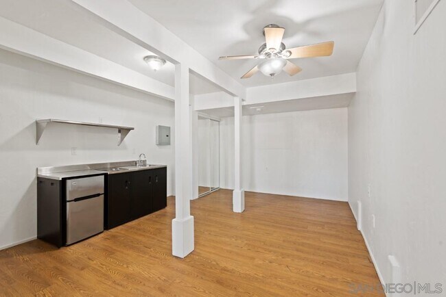 Photo - 8038 Lemon Ave