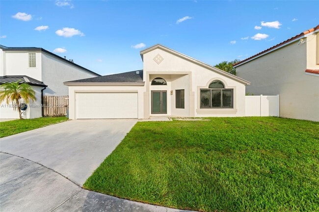 Building Photo - 9940 SW 155th Ave Rental