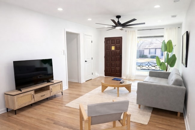 Photo - 1009 Noble Ave