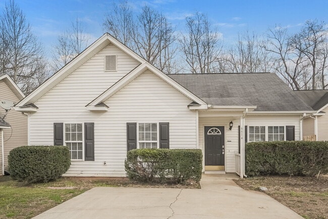 Building Photo - 6614 Hampton Way Dr