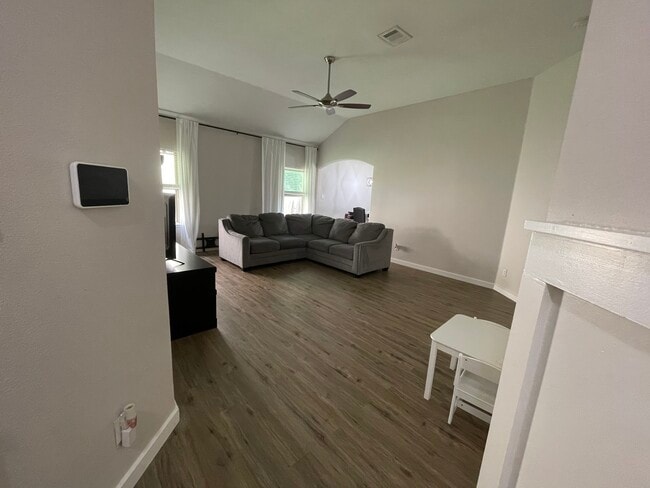 Photo - 1330 Plaza Lake Dr