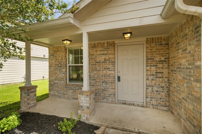 Photo - 22031 Silverfield Park Ln