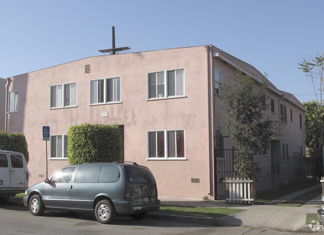 727 Olive Ave