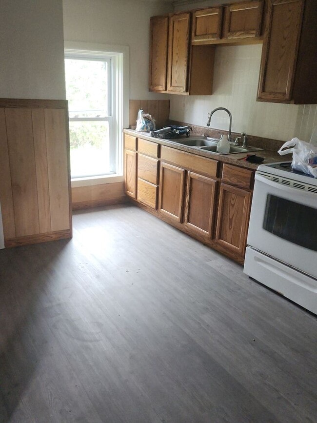 Photo - 2889 Mercer Rd Unit Columbia Trust-Pam