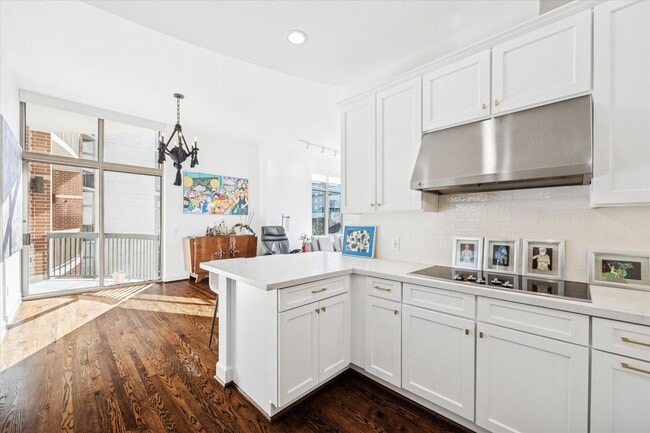 Photo - 2211 Briarglen Dr Unidad 505