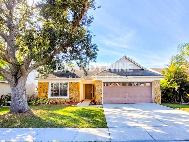 Photo - 542 Queensbridge Dr