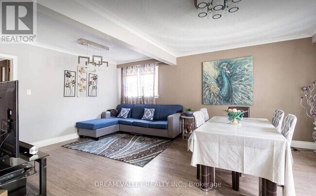 Photo - 12 Chandler Dr