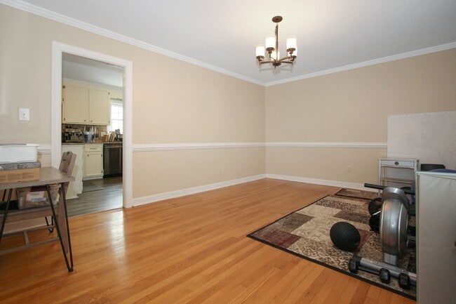 Photo - 427 Elizabeth Lake Dr