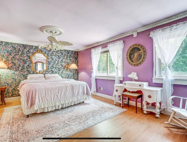 Photo - 35 Snowberry Rd Unit 1