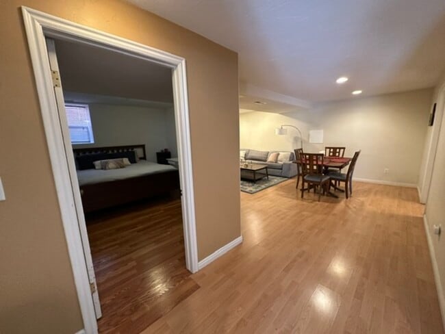 Photo - 322 E 6th Ave