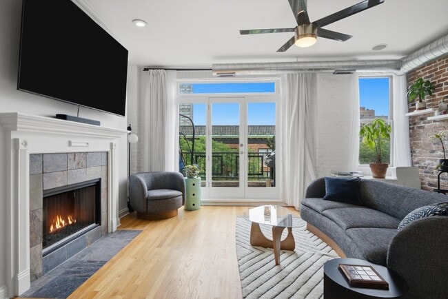 Photo - 5302 N Winthrop Ave