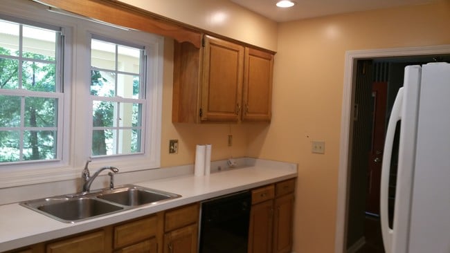 Photo - 30 Ferenvilla Dr