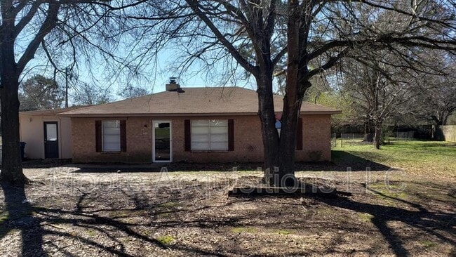 Building Photo - 3510 Garland Rd Rental