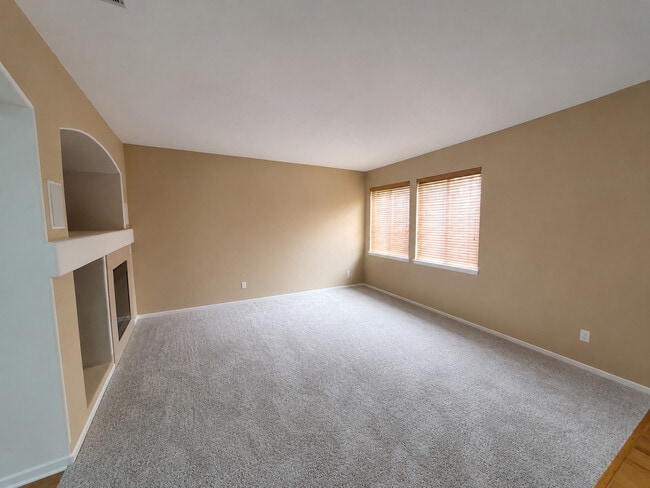 Photo - 2265 W Bentley Ln