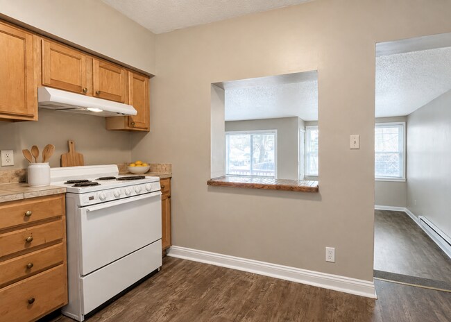 Photo - 880 Wilson Ave Unit 4
