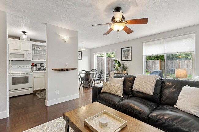 Photo - Lovely Row House in Kenton with Fenced Yar...