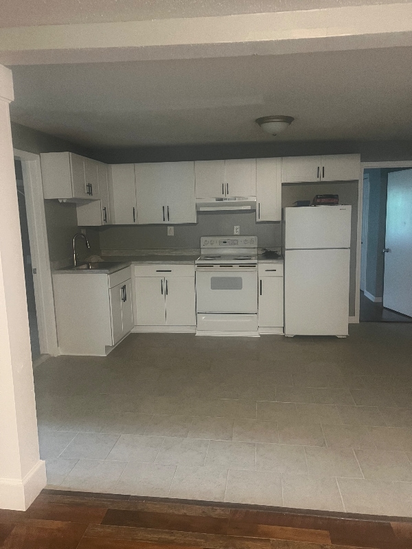 Photo - 77 Weatherly St Unit Apt B