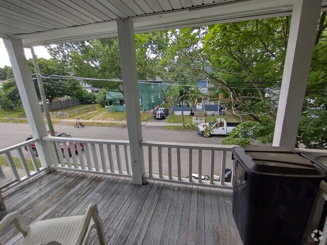 Building Photo - 708 Linden Pl Rental