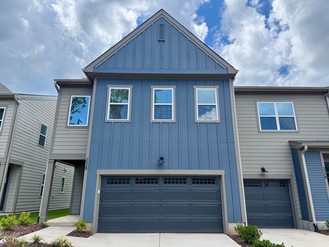 Photo - 228 Oak Summit Pl