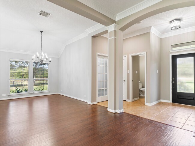 Photo - 14231 Moody Rd