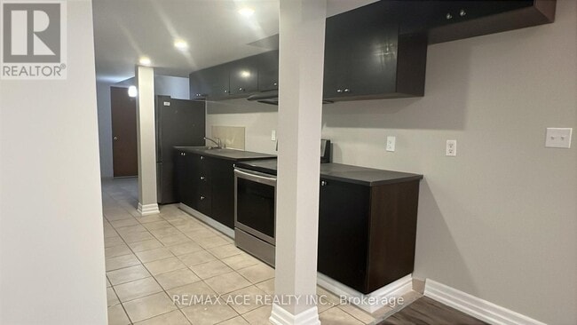 Photo - 21 Lanebrook Dr