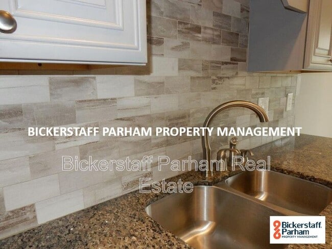 Photo - 7455 McKee Rd