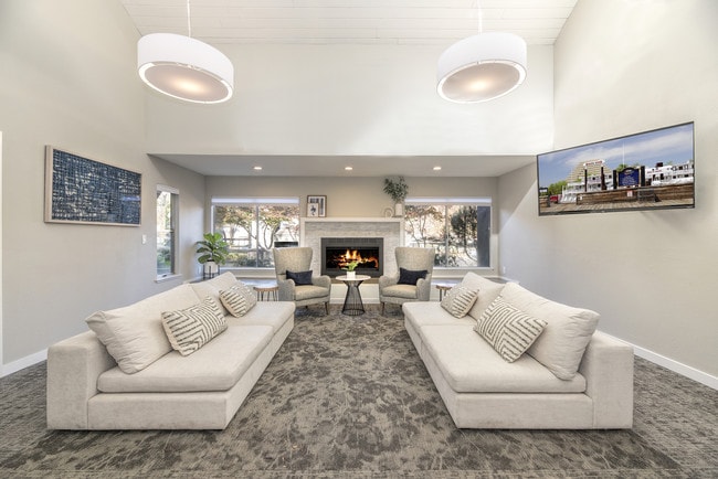 Building Photo - Avana Vista Point Rental