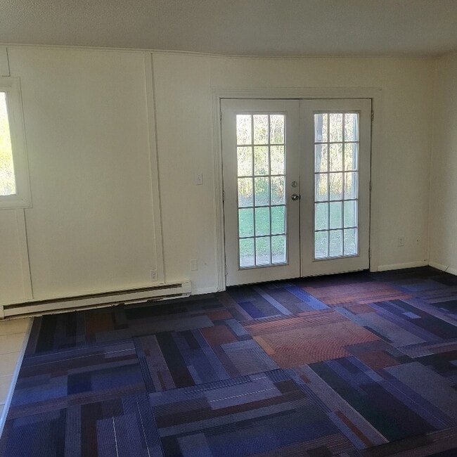 Photo - 1019 Colonial Dr Unit 1