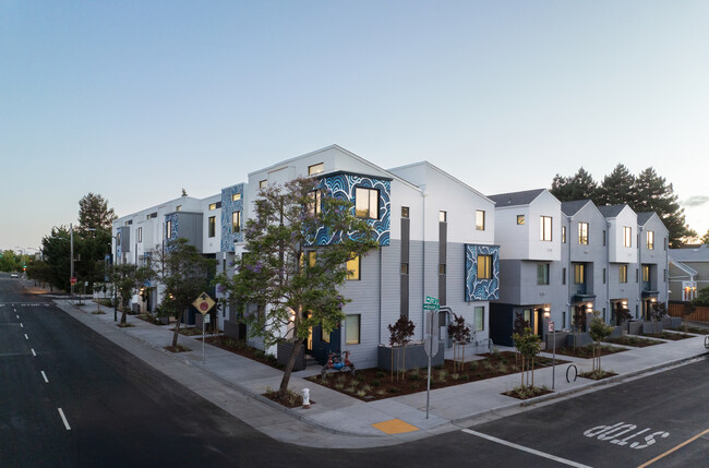 ArtHaus Brush - ArtHaus Brush Townhomes