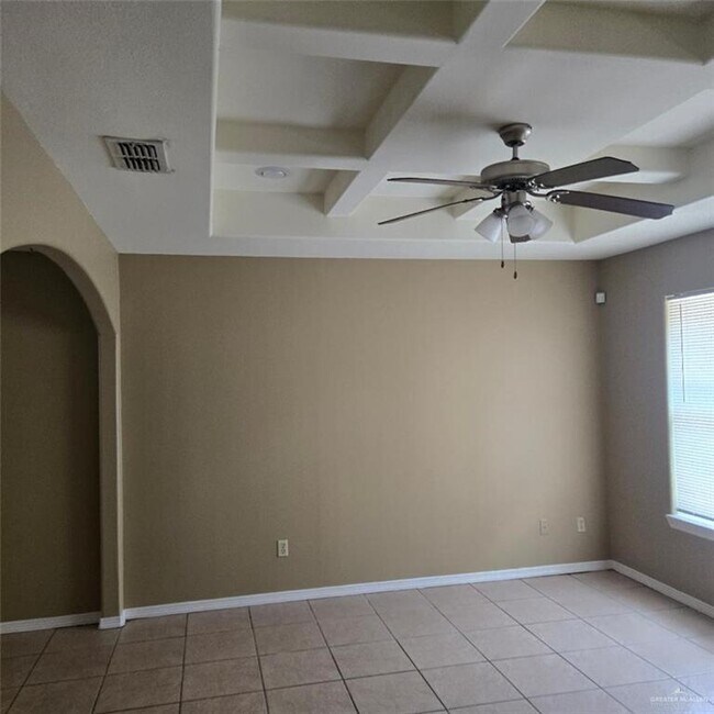 Photo - 12 West Dr Unit D
