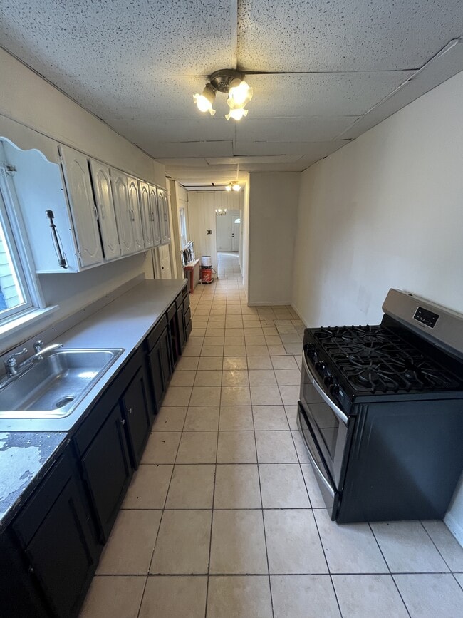 Photo - 27 Caroline St