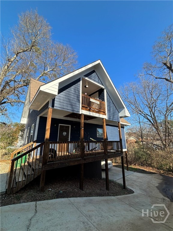 Photo - 476 First Street