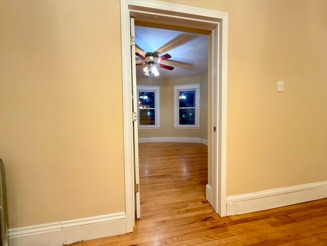 Photo - 90 Vernon St Unit 2