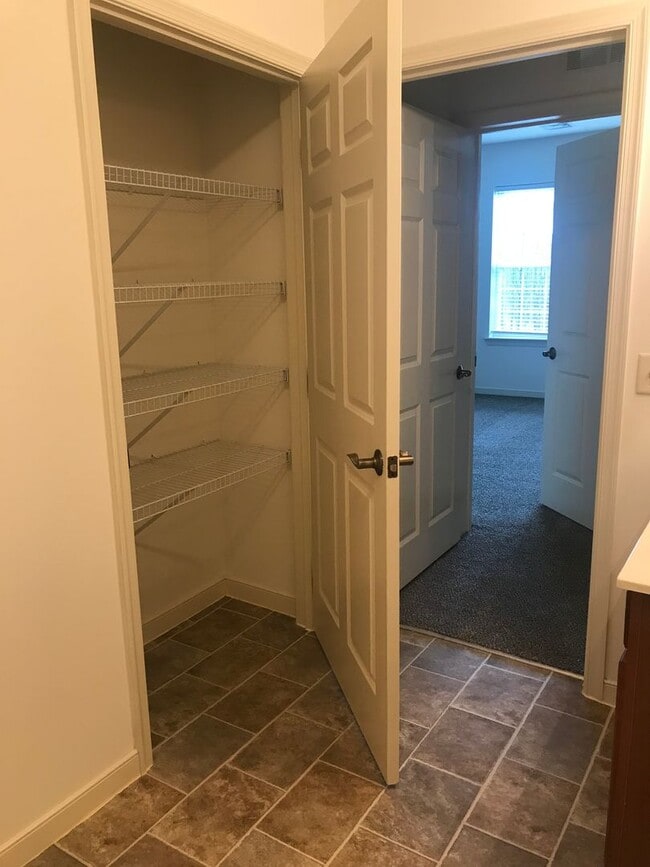 Photo - Franklin Unit 4045