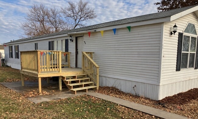 69 Village Ct